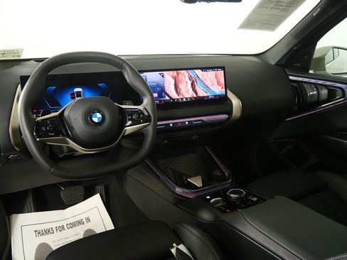 Certified 2025 BMW X3 xDrive30i w/ Premium Package image 16
