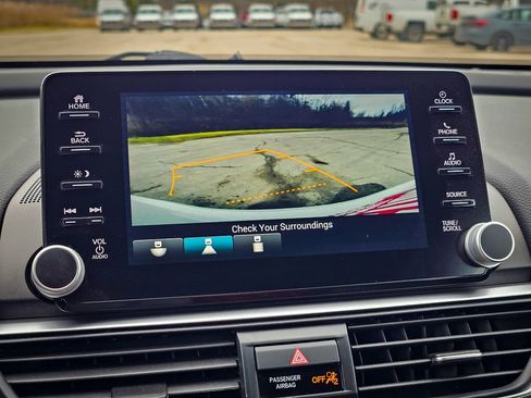 Used 2019 Honda Accord Sport image 24