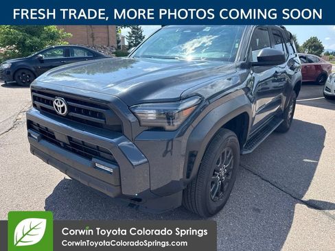 Used 2025 Toyota 4Runner SR5 AWD/4WD image 3