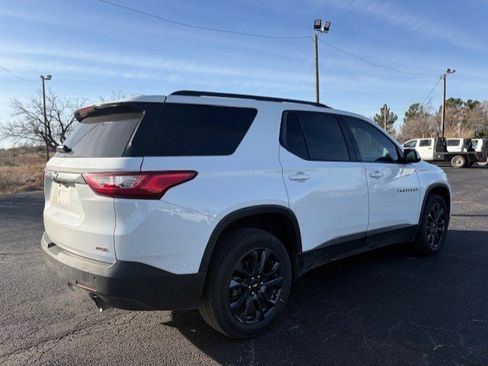 Used 2021 Chevrolet Traverse RS image 6