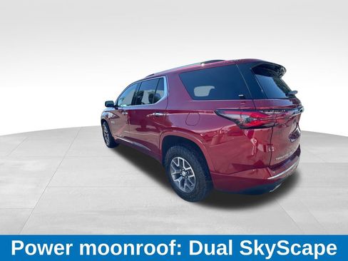 Used 2023 Chevrolet Traverse High Country image 5