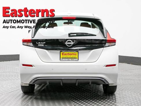 Used 2023 Nissan Leaf S FWD image 6