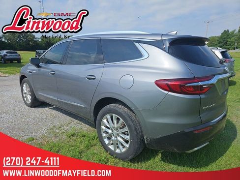 Used 2020 Buick Enclave Essence FWD image 4