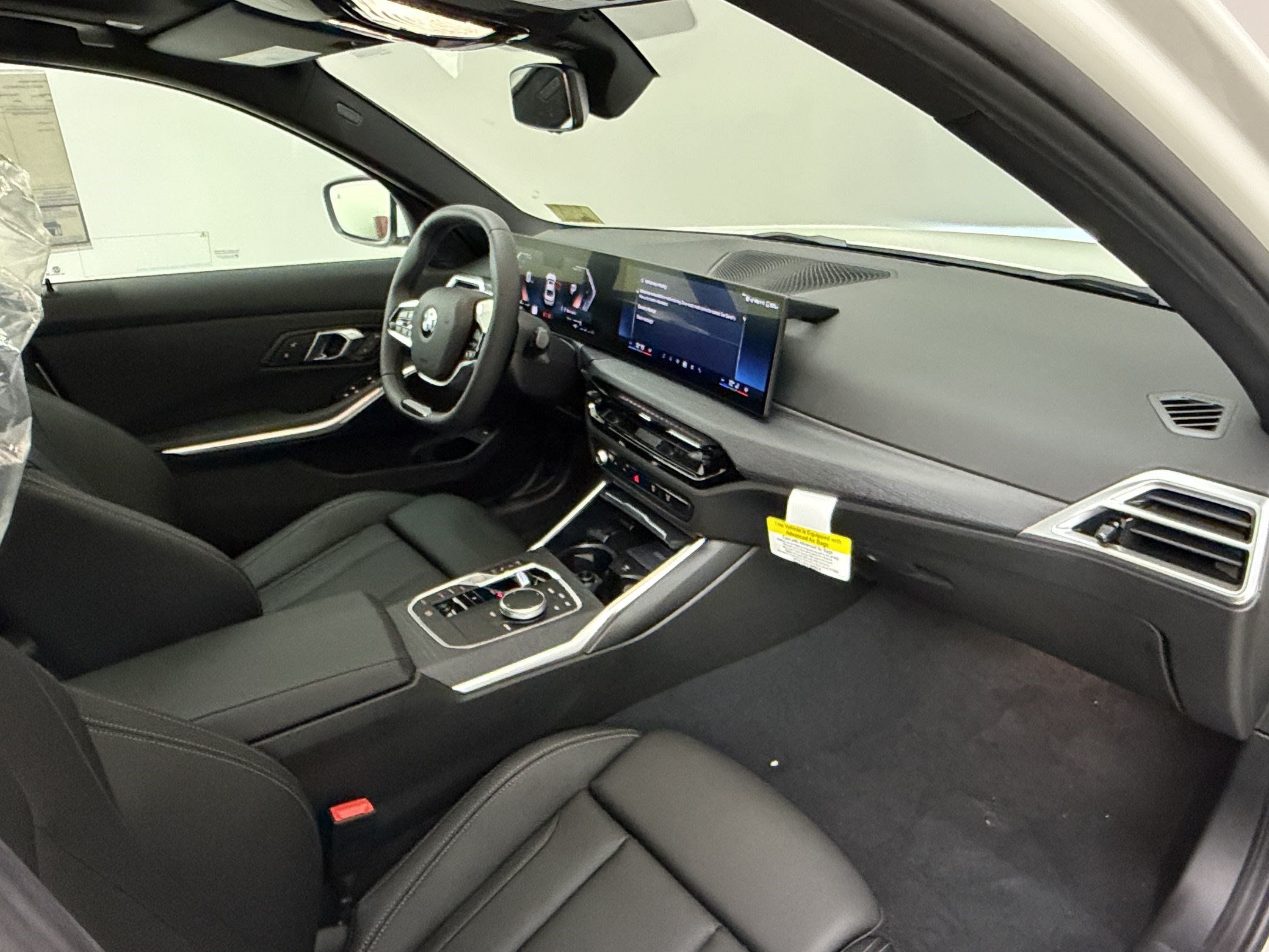 New 2026 BMW 330i Sedan w/ Convenience Package RWD image 31