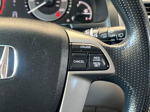 Used 2016 Honda Odyssey SE image 29