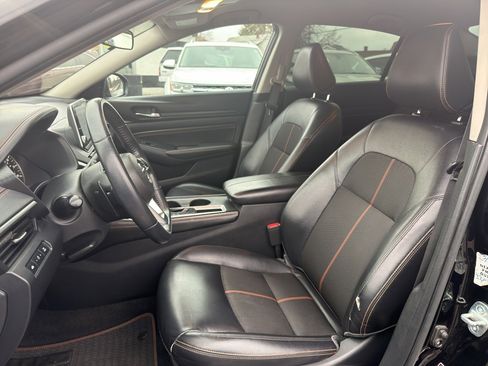 Used 2020 Nissan Altima 2.5 SR image 10