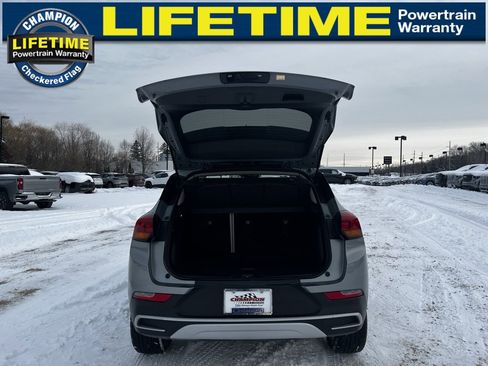 Used 2023 Buick Encore GX Preferred w/ Cold Weather Comfort Package image 13