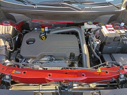 New 2026 Chevrolet Equinox LT image 17