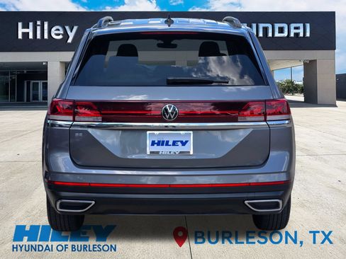 Used 2024 Volkswagen Atlas SE FWD image 5