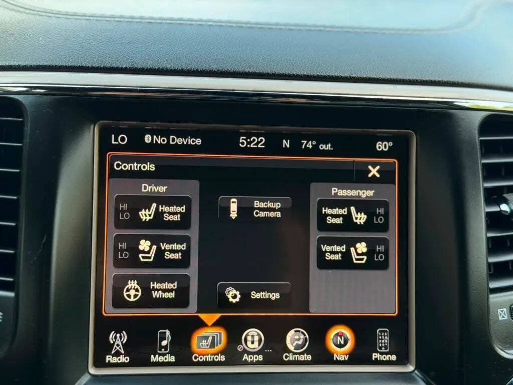 Used 2017 Jeep Grand Cherokee Overland AWD/4WD image 18