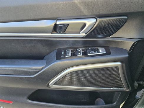 Used 2021 Kia Telluride LX image 31