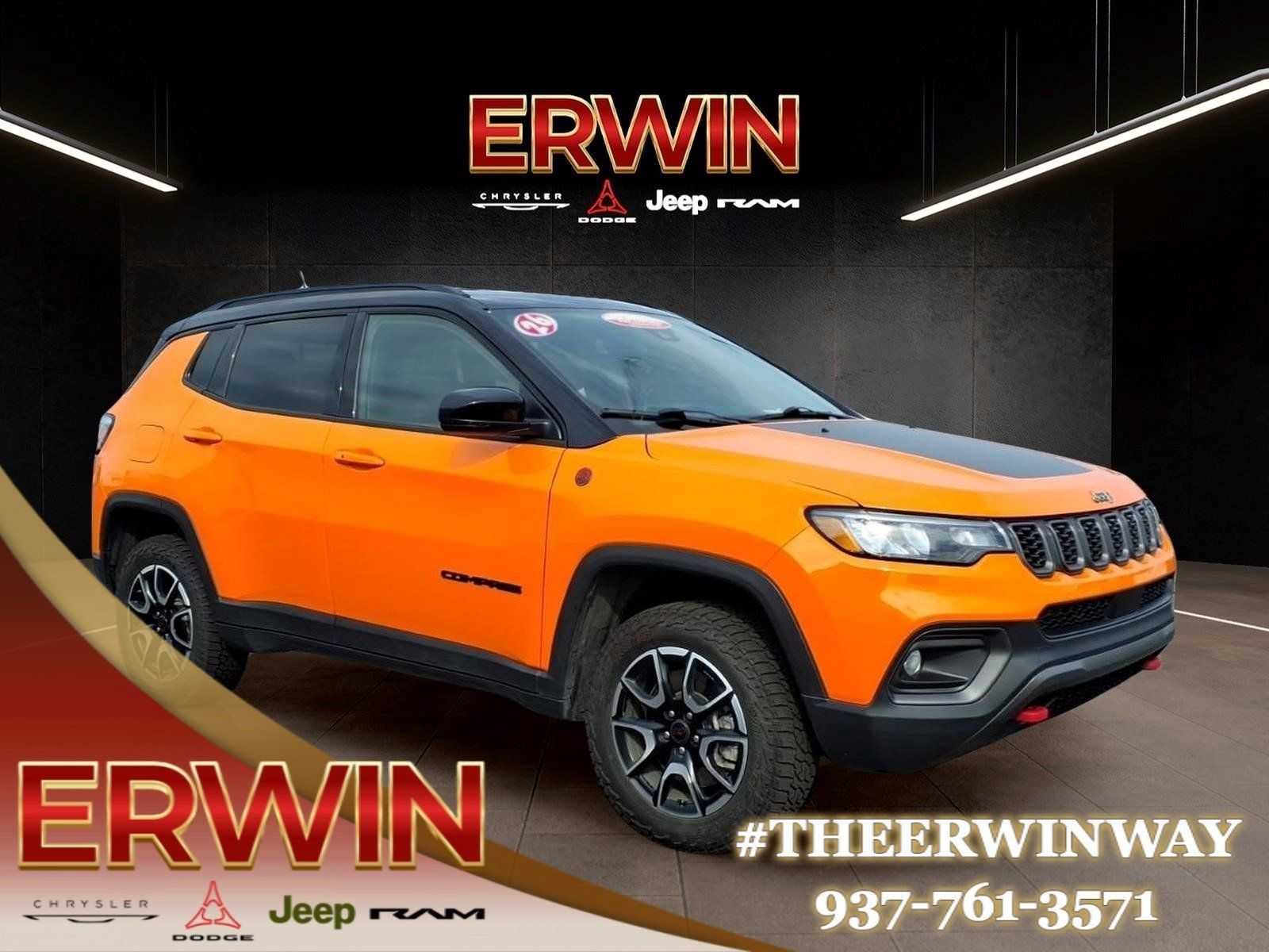 Certified 2026 Jeep Compass Trailhawk AWD/4WD image 1