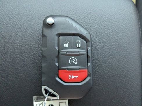 New 2026 Jeep Gladiator Rubicon w/ Safety Group image 29