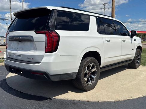 Used 2021 GMC Yukon XL AT4 w/ AT4 Premium Package AWD/4WD image 7