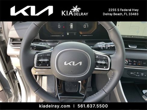 New 2026 Kia Carnival EX image 27