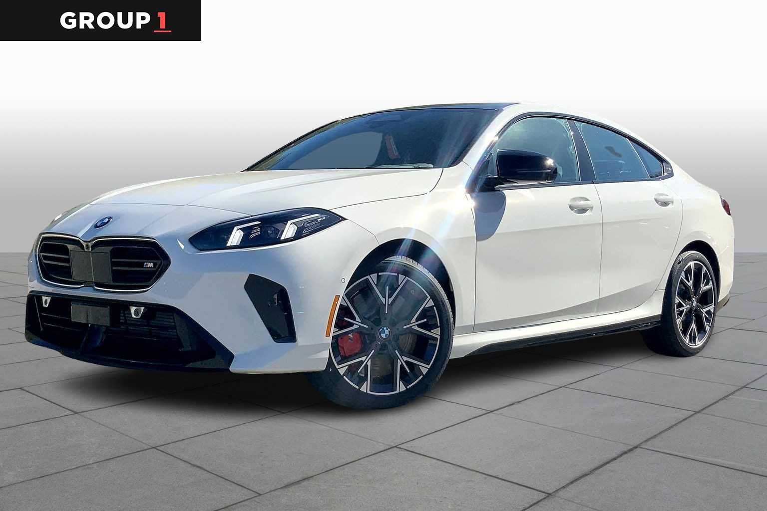 Used 2026 BMW M235i xDrive w/ Technology Package AWD/4WD image 1