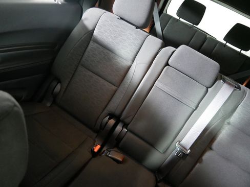 Used 2024 Dodge Durango SXT image 12