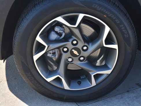 New 2026 Chevrolet Trax LT w/ Driver Confidence Package image 11