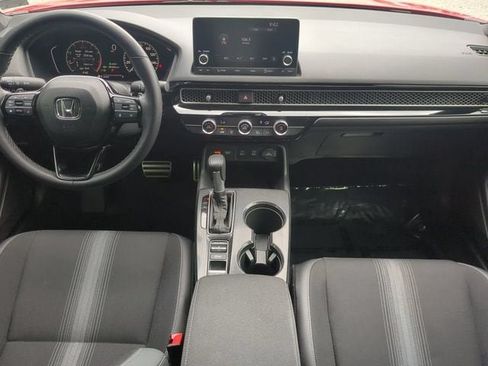 Used 2025 Honda Civic Sport image 14