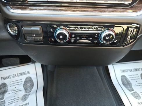 Used 2025 GMC Sierra 1500 Elevation image 20