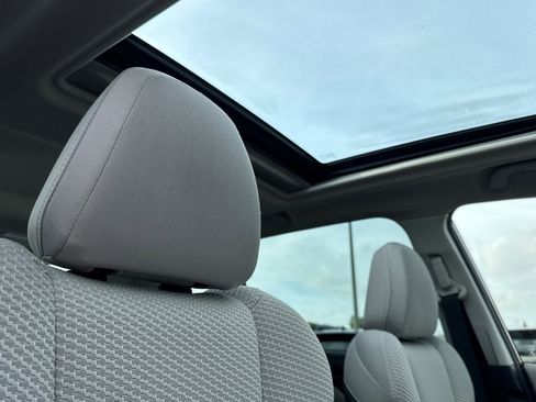 Used 2023 Subaru Forester Premium image 20