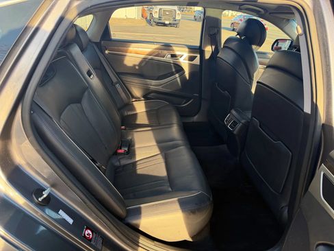 Used 2015 Hyundai Genesis 3.8 w/ Option Group 04 image 19