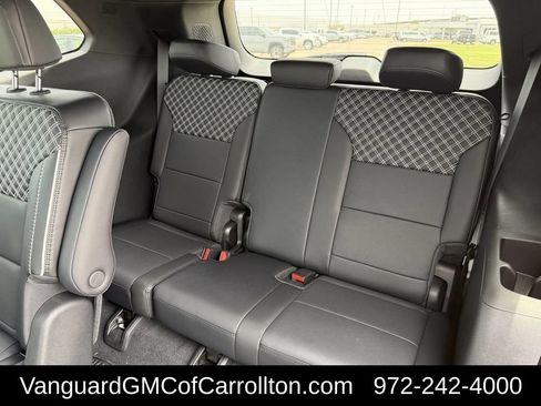 New 2026 GMC Acadia Denali w/ Super Cruise Package FWD image 28