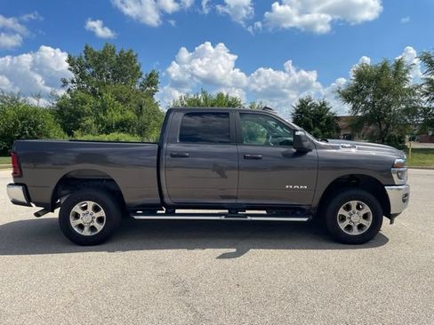 Used 2026 RAM 2500 Big Horn AWD/4WD image 2