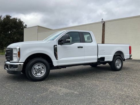 New 2025 Ford F250 XL w/ XL Chrome Package image 71