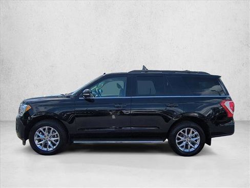 Used 2021 Ford Expedition XLT RWD image 9