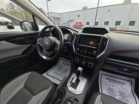 Used 2023 Subaru Crosstrek 2.0i Premium image 11