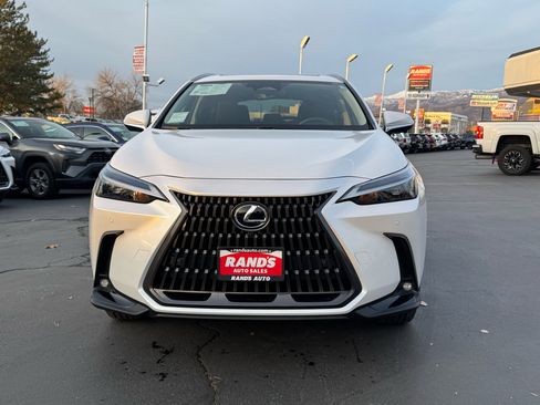 Used 2025 Lexus NX 350h AWD w/ Premium Package image 9