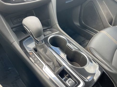 Certified 2023 Chevrolet Equinox Premier FWD image 28
