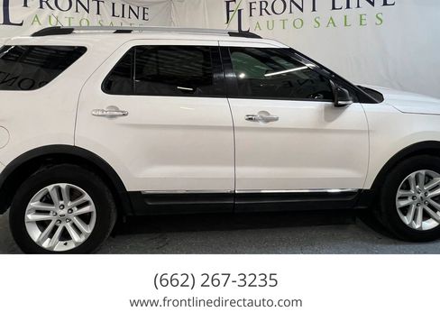 Used 2014 Ford Explorer XLT w/ Equipment Group 202A image 8