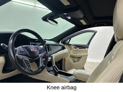 Used 2019 Cadillac XT5 Luxury FWD image 33