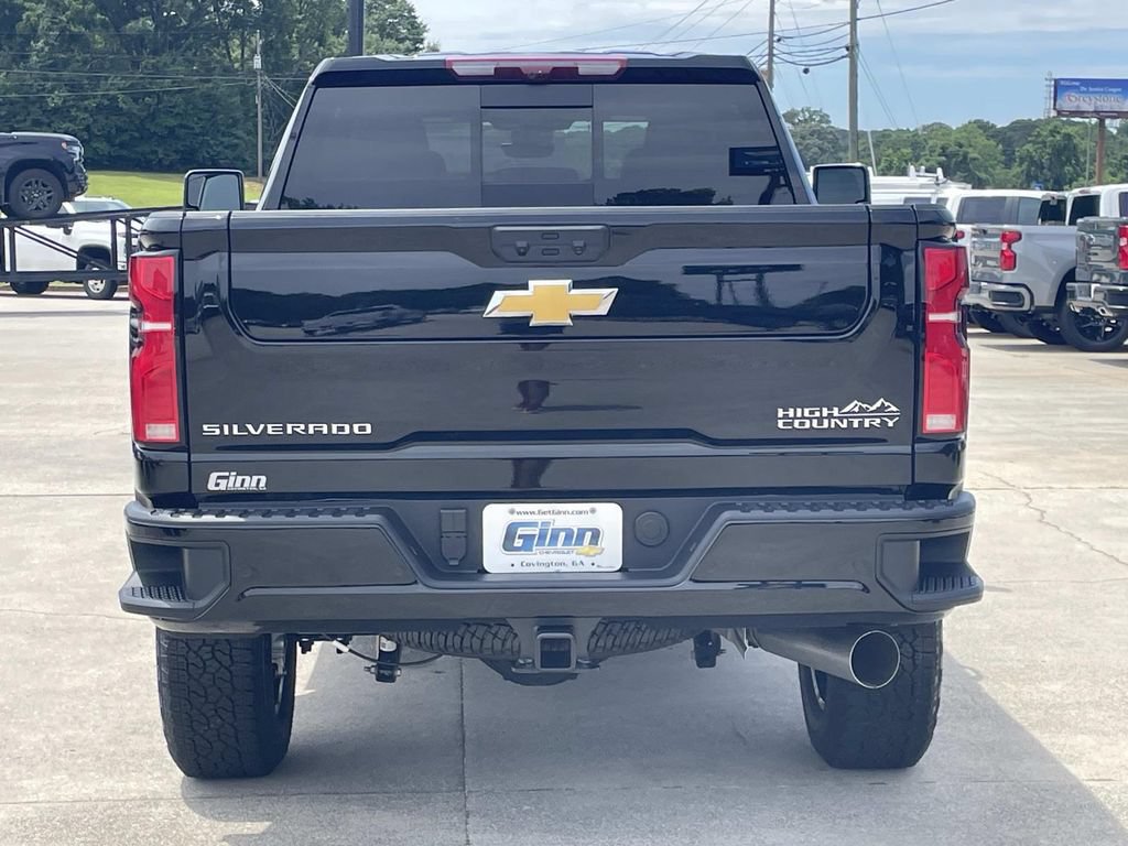 New 2026 Chevrolet Silverado 2500 High Country w/ High Country Premium Package AWD/4WD image 3