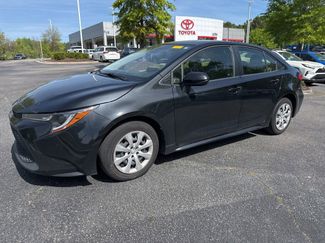 Used 2022 Toyota Corolla LE video 1