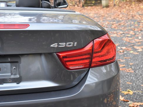 Used 2018 BMW 430i Convertible image 22
