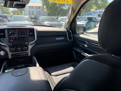 Used 2022 RAM 1500 Laramie AWD/4WD image 26