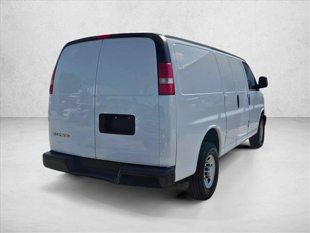 Used 2020 Chevrolet Express 2500 w/ Driver Convenience Package RWD image 5