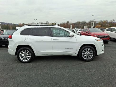 Certified 2018 Jeep Cherokee Overland image 8
