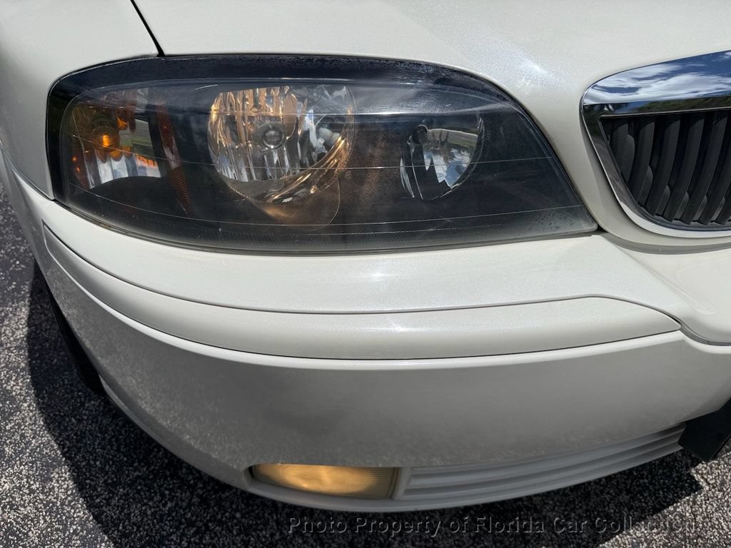 Used 2004 Lincoln LS RWD image 29