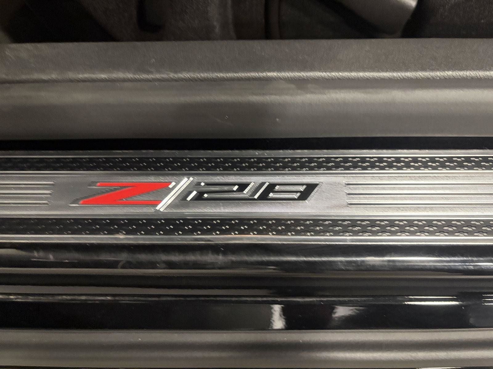 Used 2015 Chevrolet Camaro Z/28 RWD image 17