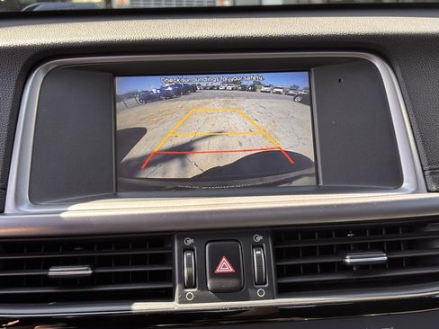 Used 2018 Kia Optima S image 17