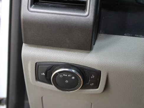 Used 2018 Ford F250 XL AWD/4WD image 13