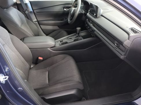 Used 2025 Honda Accord SE image 24