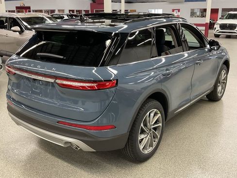 New 2026 Lincoln Corsair Premiere image 5