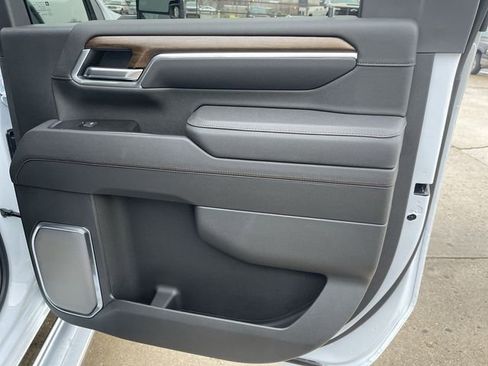 New 2026 Chevrolet Silverado 3500 High Country w/ Technology Package image 14