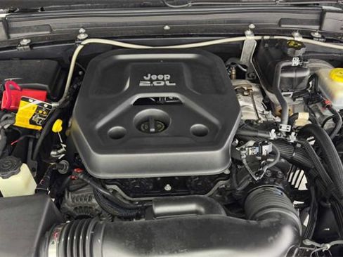 Used 2021 Jeep Wrangler Unlimited Sport image 35