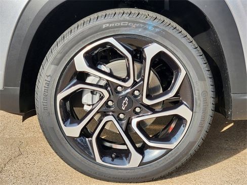 New 2026 Chevrolet Trax RS w/ Driver Confidence Package image 8